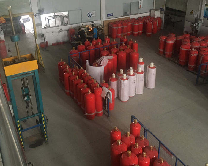 氣體消防系統瓶組車間生產組裝現場